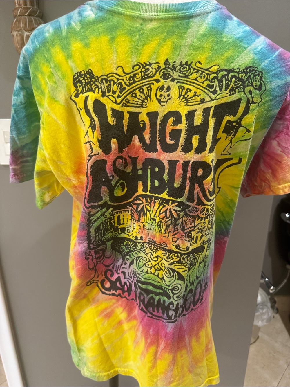 Tie-Dye Short Sleeve Graphic T-Shirt - Multicolor